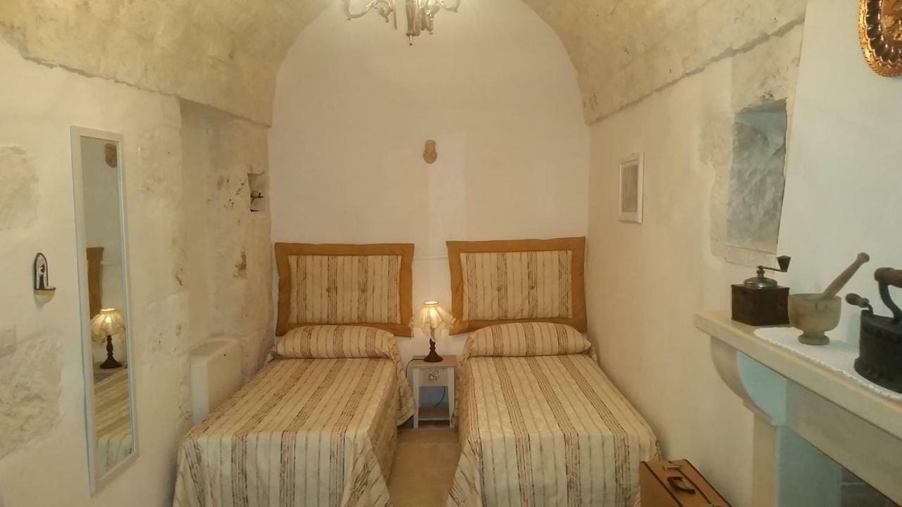 Agriturismo Grotta Di Figazzano Cisternino Rum bild