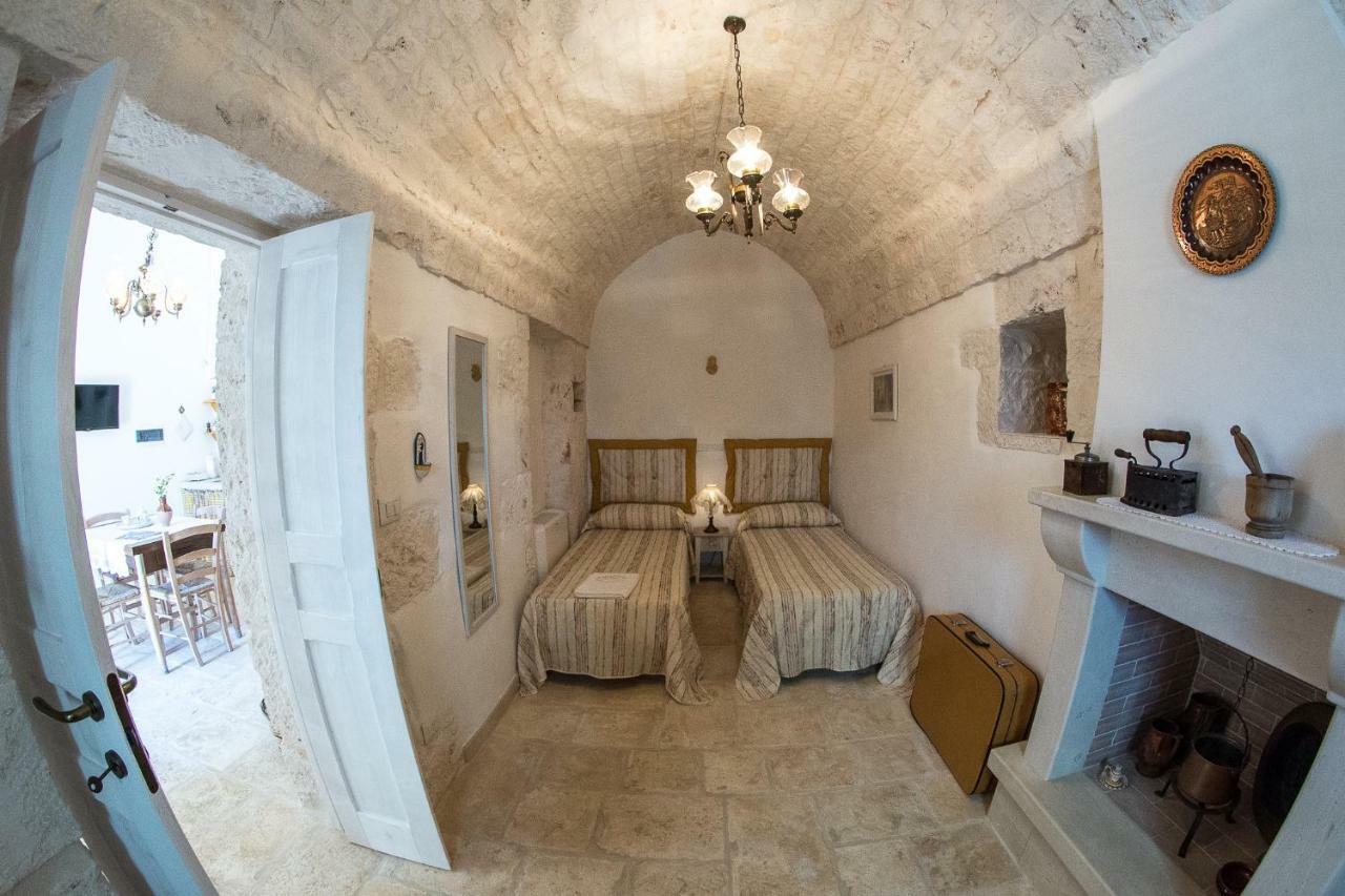 Agriturismo Grotta Di Figazzano Cisternino Exteriör bild