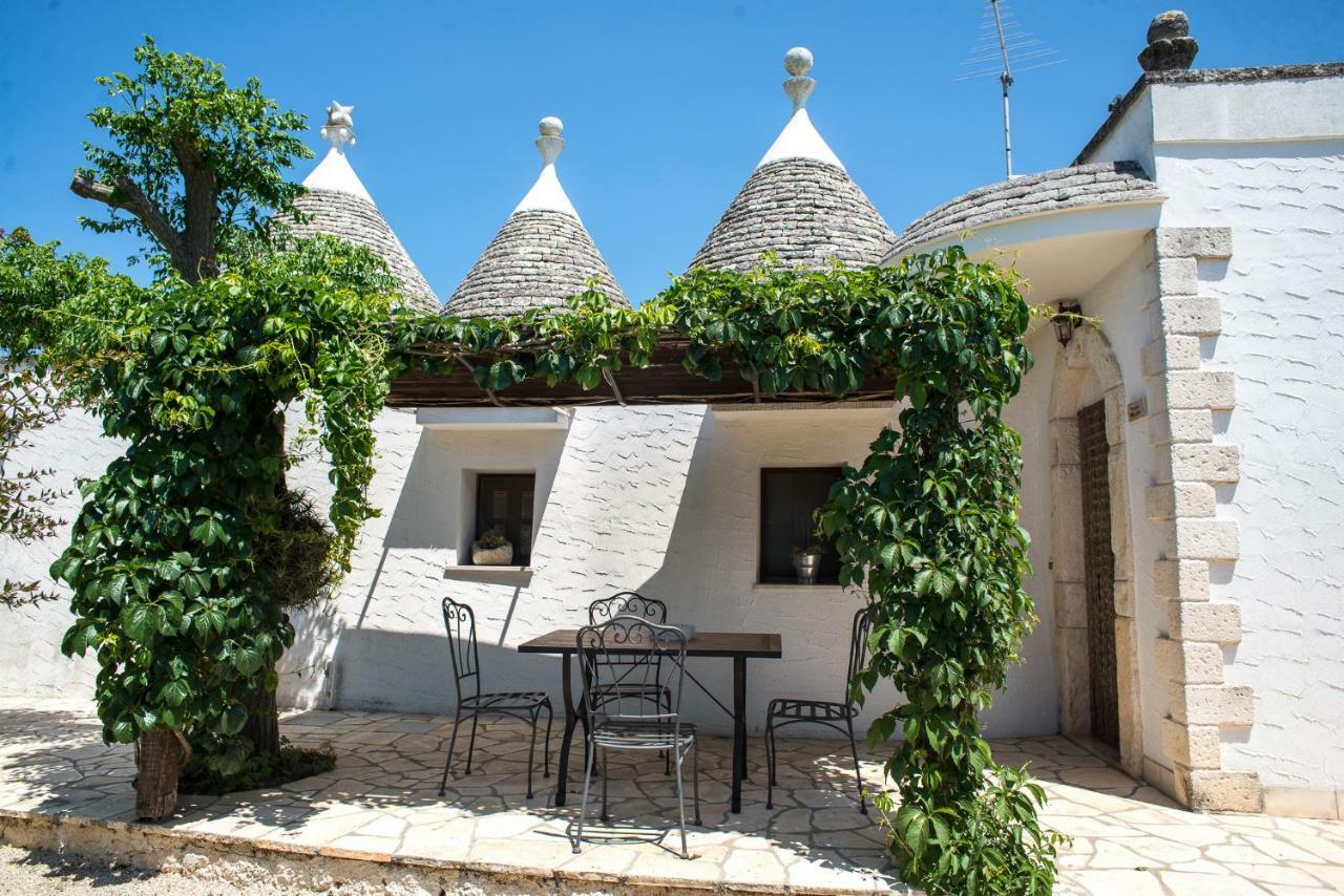 Agriturismo Grotta Di Figazzano Cisternino Exteriör bild