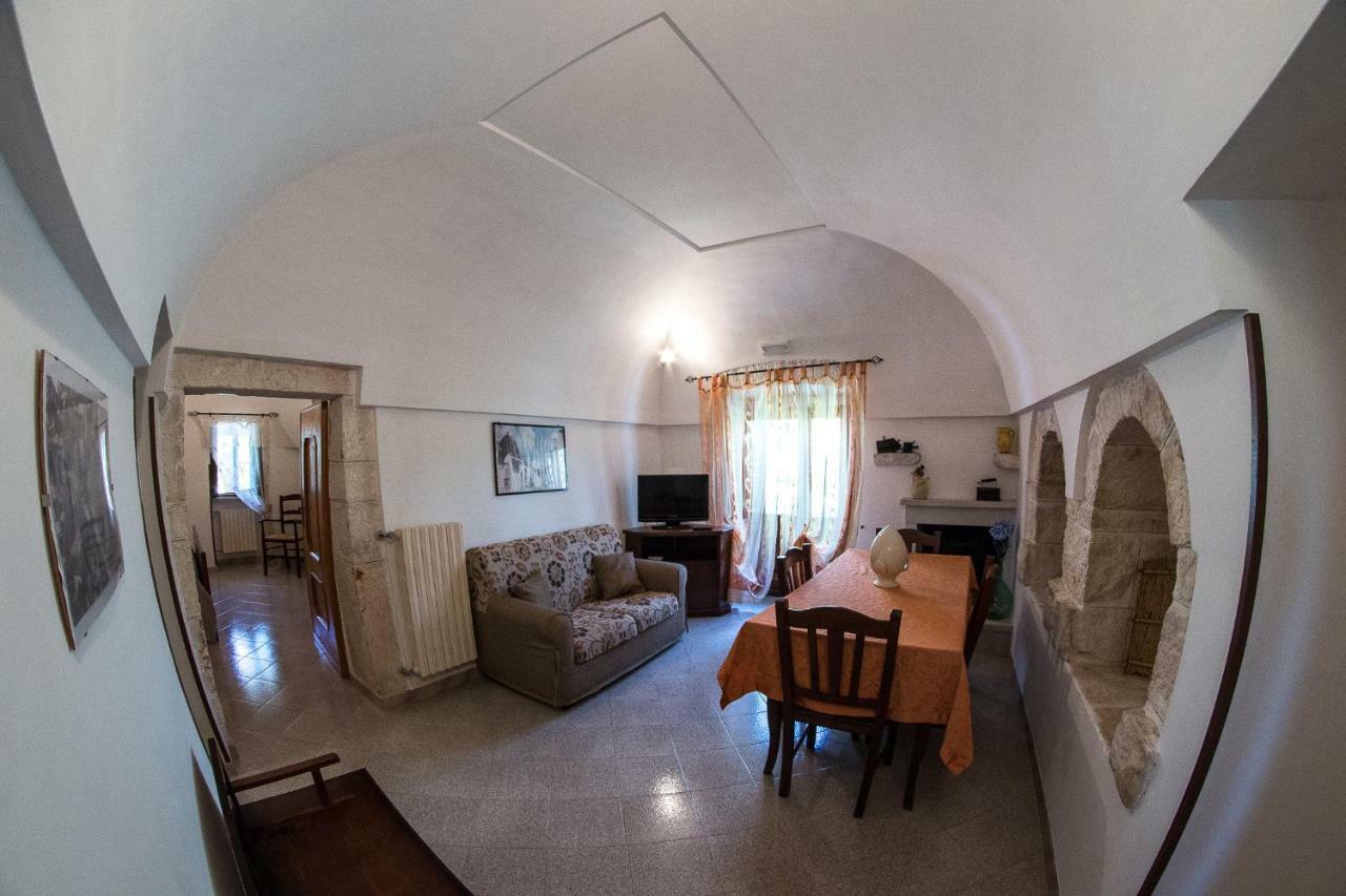 Agriturismo Grotta Di Figazzano Cisternino Exteriör bild