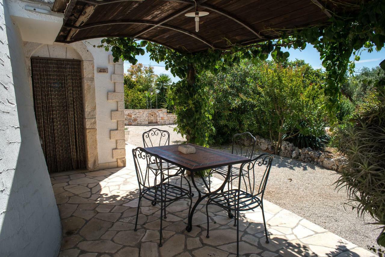 Agriturismo Grotta Di Figazzano Cisternino Exteriör bild