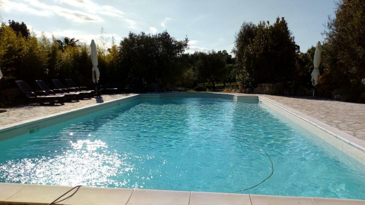 Agriturismo Grotta Di Figazzano Cisternino Exteriör bild
